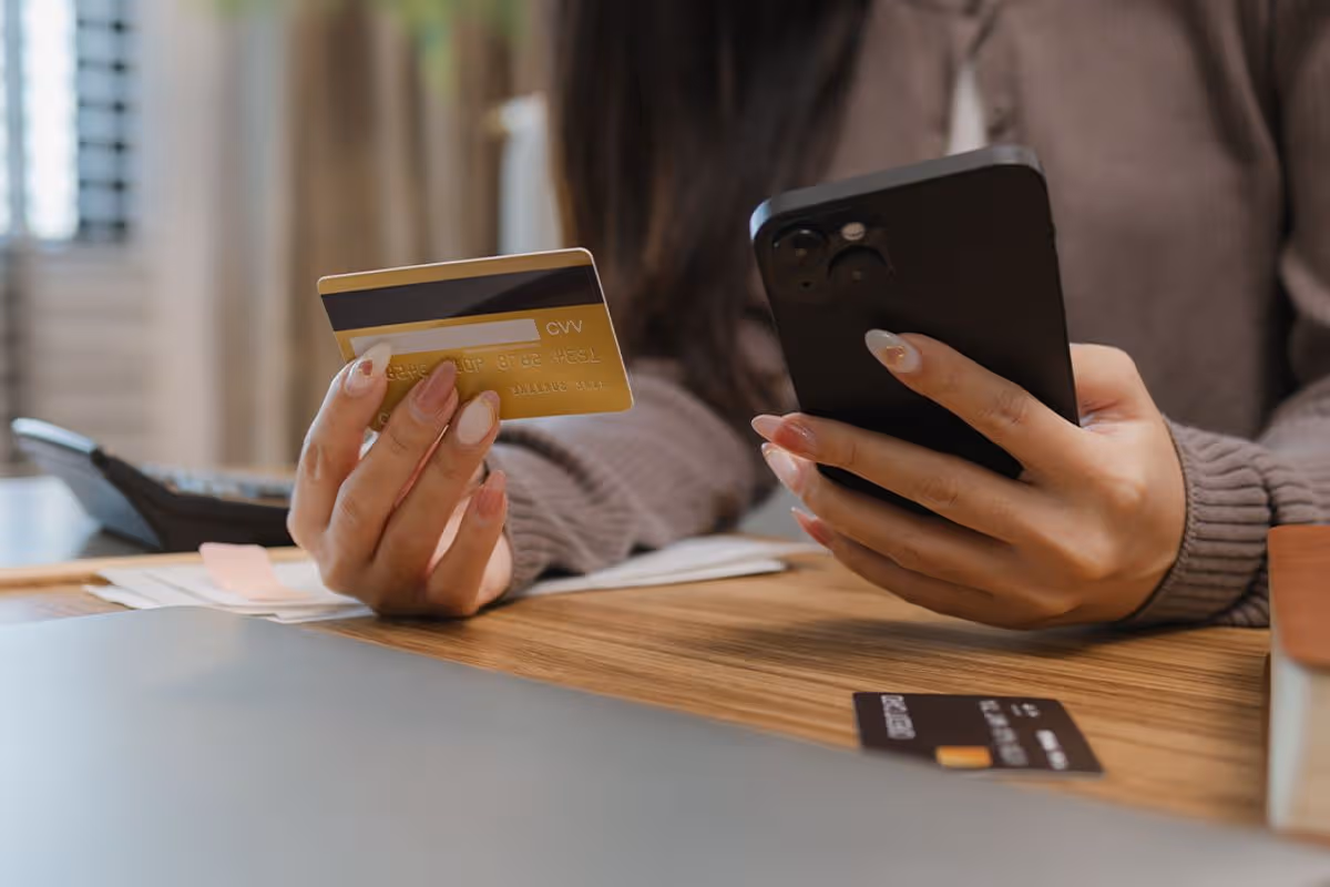 How to Compare Bank Accounts: Fees, Limits, Interest, and Hidden Conditions