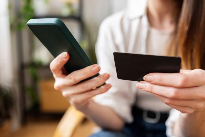 What to Use Instead of an Overdraft When Money Is Short
