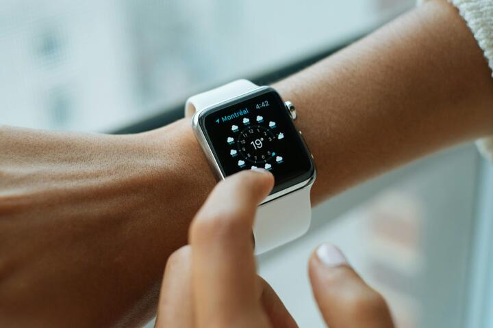 A Smartwatch That Works Well With Your Phone